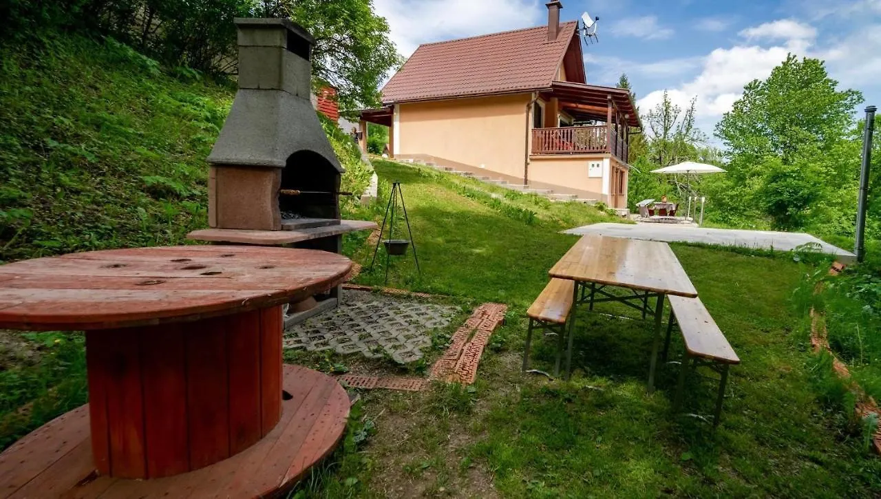 Apartment Planinski Raj Lokve